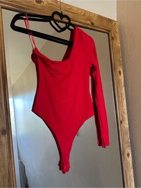 NWOT naked wardrobe Red One-Shoulder Long-Sleeve Kids Bodysuit
